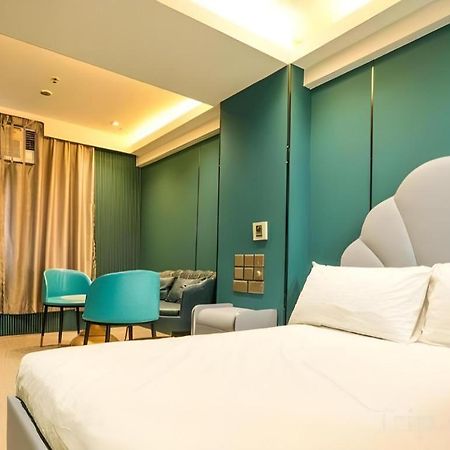 Sunny Day Hotel, Mong Kok Hongkong Zewnętrze zdjęcie