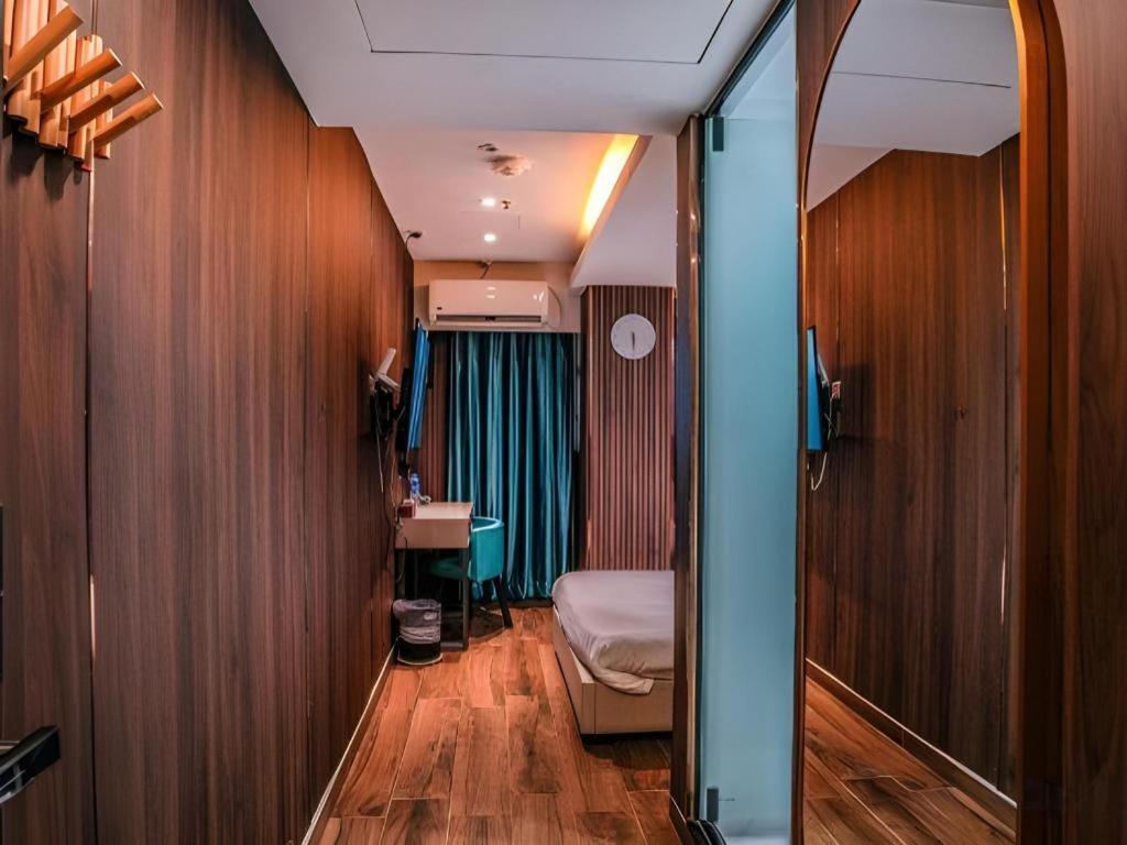 Sunny Day Hotel, Mong Kok Hongkong Zewnętrze zdjęcie